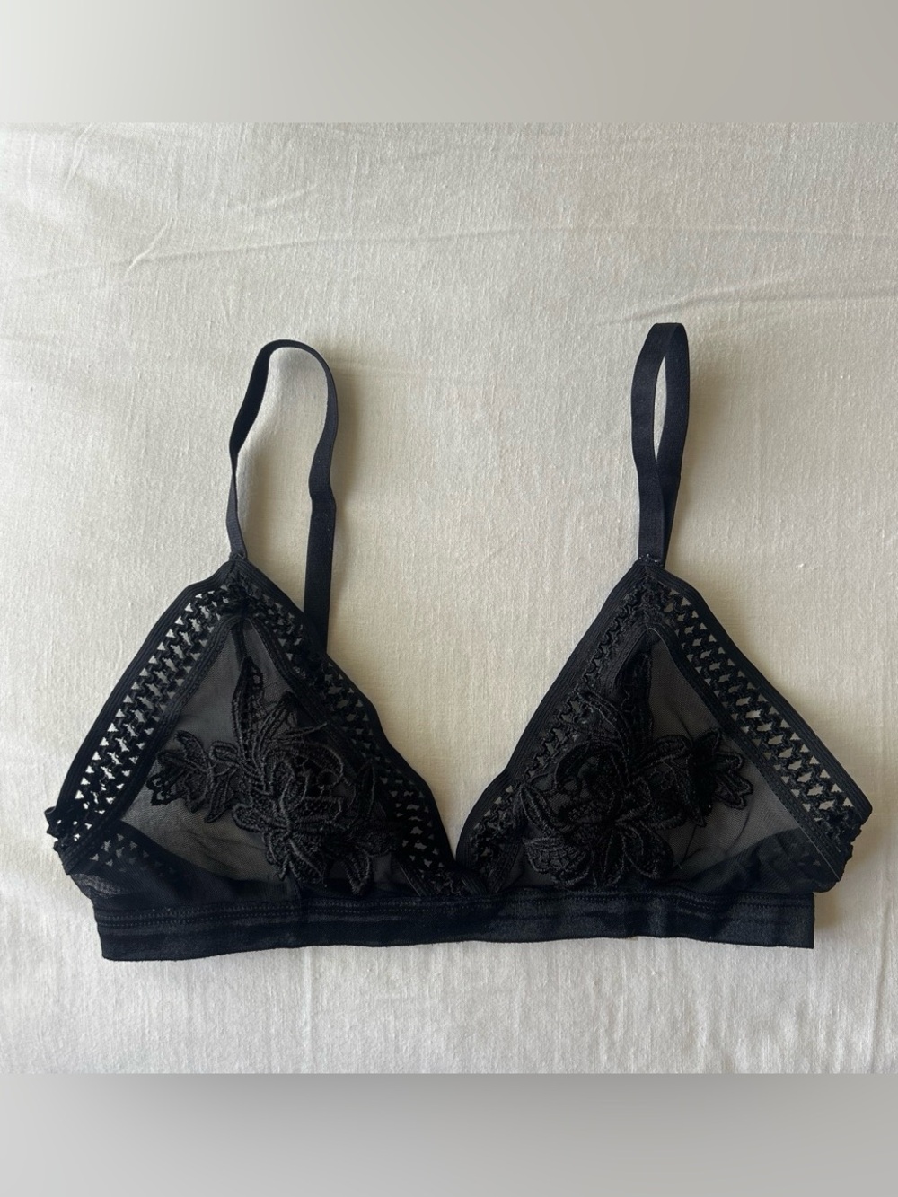 Black Mesh Floral Lace Bralette